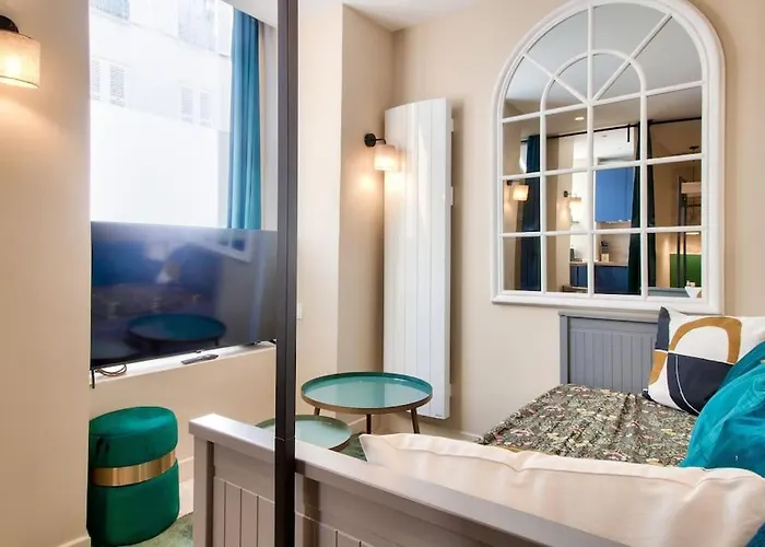 Cozy Apartement Historic Center Paris & Montmartre